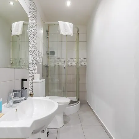 Dolnych Wałów By Bookinghost Apartament
